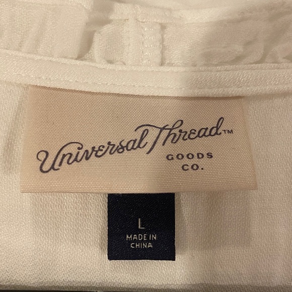 Universal Thread White Ruffled Blouse - Picture 3 of 3